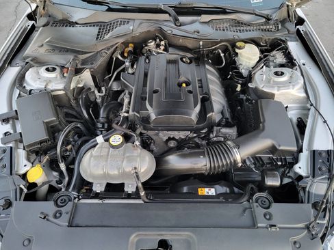 Used 2016 Ford Mustang Premium RWD image 16