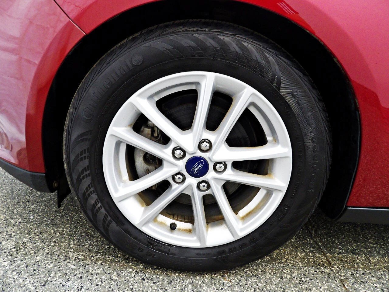 Used 2017 Ford Focus SE FWD image 18