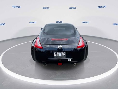 Used 2014 Nissan 370Z Coupe RWD image 7