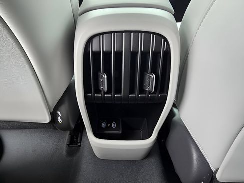 New 2026 Hyundai Kona SEL Premium AWD/4WD image 29