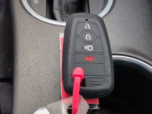 Certified 2020 Ford Mustang Coupe image 30