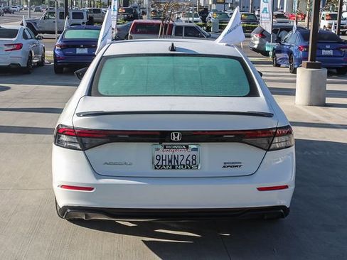 Used 2023 Honda Accord Sport image 6