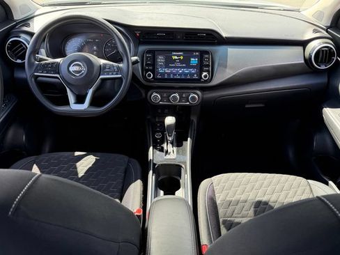 Certified 2023 Nissan Kicks SV FWD image 21