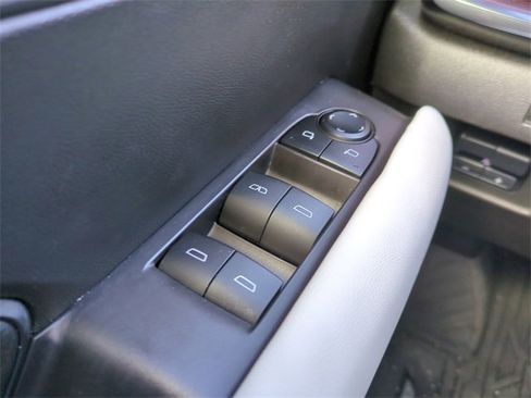 Certified 2024 GMC Canyon AT4X image 27