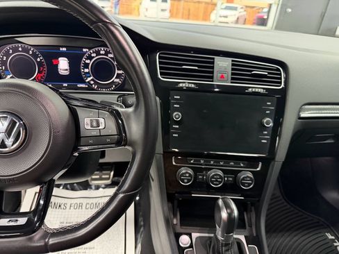 Used 2019 Volkswagen Golf R 4-Door AWD/4WD image 23
