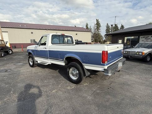 Used 1997 Ford F250 4x4 Regular Cab Heavy Duty image 3