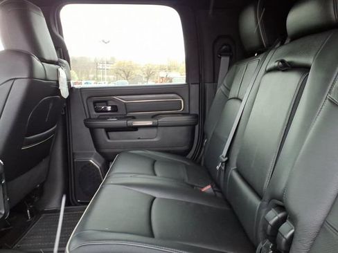 Used 2022 RAM 2500 Limited w/ Night Edition image 13