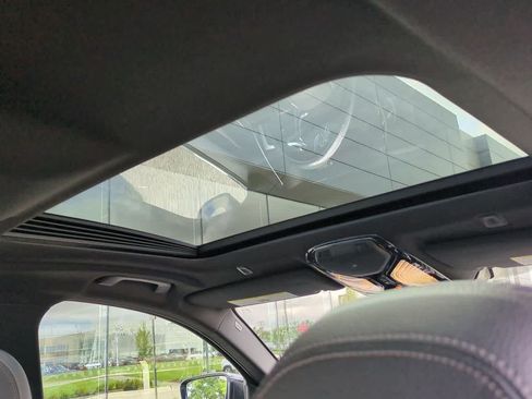 Used 2019 BMW 540i xDrive w/ Convenience Package AWD/4WD image 21