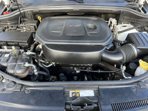 Used 2021 Jeep Grand Cherokee Limited w/ Sun & Sound Group image 36