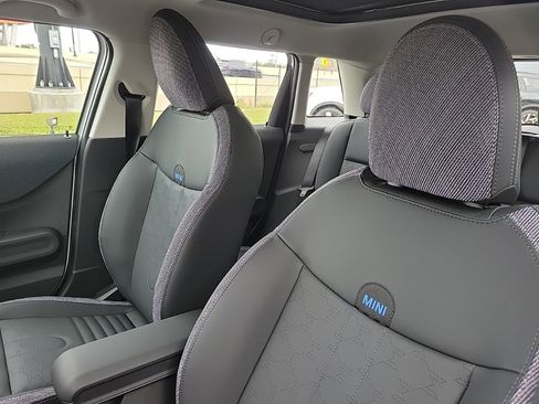 New 2025 MINI Cooper S image 15