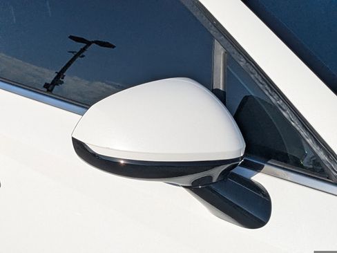 Certified 2024 Hyundai Sonata SEL FWD image 12