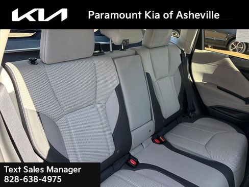 Used 2024 Subaru Forester Premium image 23