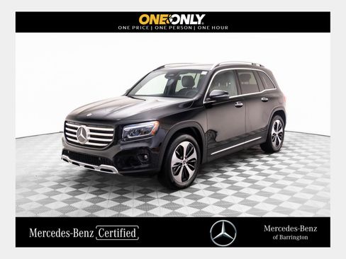 Used 2024 Mercedes-Benz GLB 250 4MATIC w/ Exclusive Package image 1