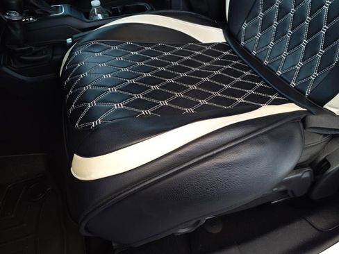 Used 2020 Jeep Wrangler Unlimited Sport S image 14