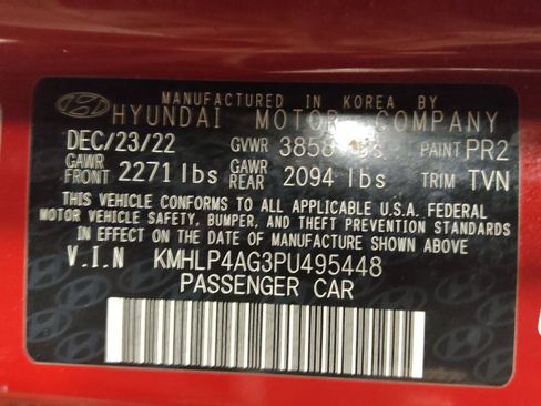 Used 2023 Hyundai Elantra Limited image 33