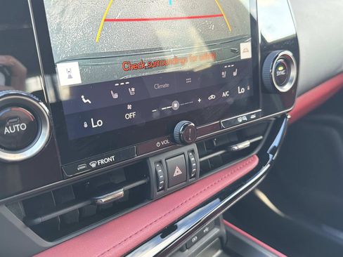 Used 2025 Lexus NX 250 FWD w/ Towing Package (2000 Lbs) image 43