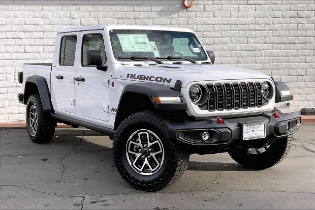 New 2026 Jeep Gladiator Rubicon w/ Steel Power Dome Hood Package AWD/4WD image 14