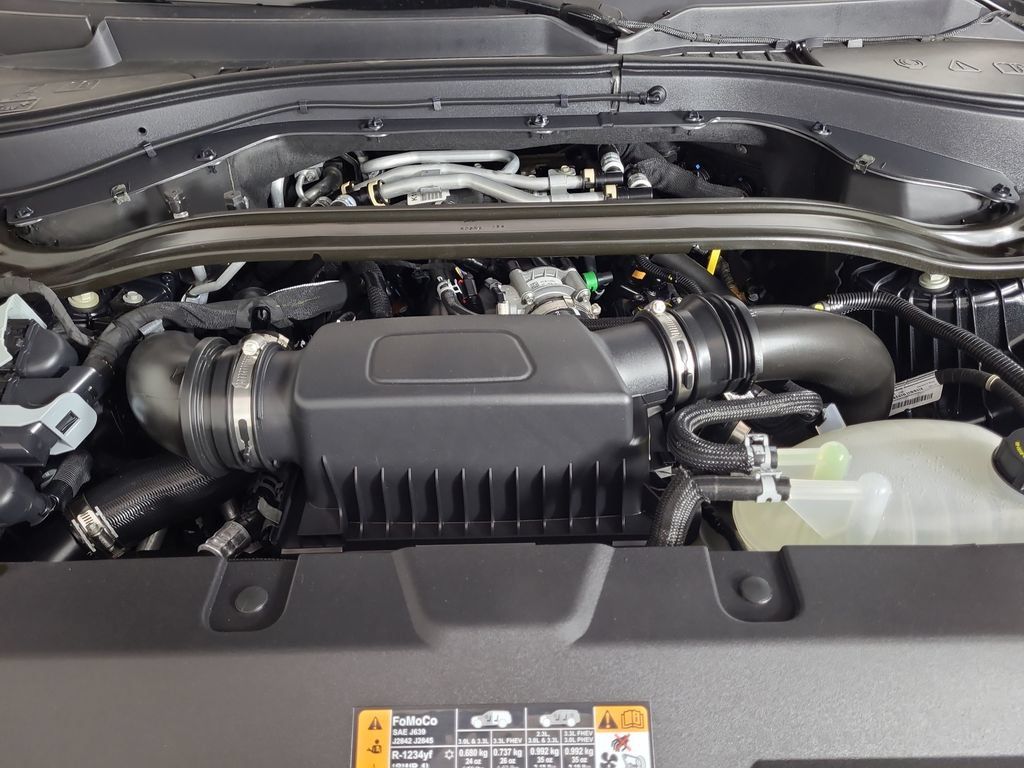 Used 2025 Lincoln Aviator Black Label AWD/4WD image 27