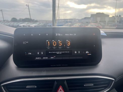 Used 2022 Hyundai Santa Fe Calligraphy image 11