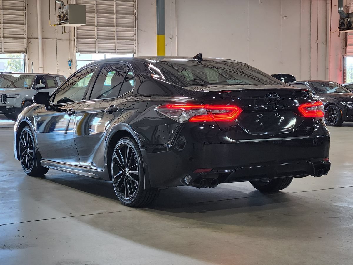 Used 2024 Toyota Camry XSE FWD image 11