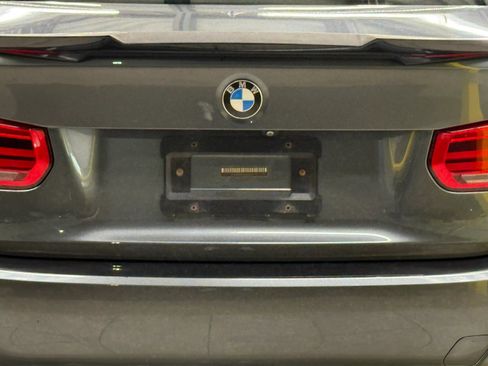Used 2018 BMW 330i xDrive Sedan AWD/4WD image 11