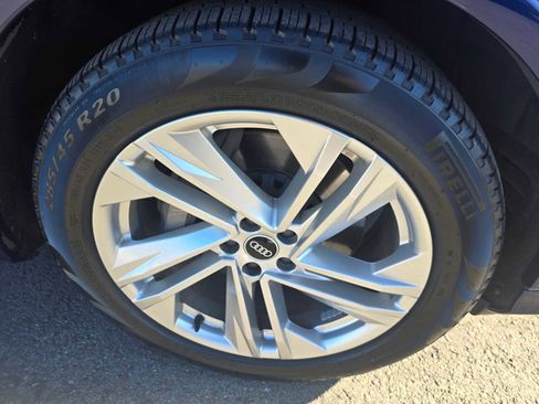 Used 2022 Audi Q7 3.0T Prestige w/ Prestige Package image 9