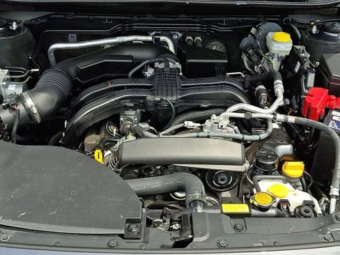 Certified 2025 Subaru Outback Onyx Edition AWD/4WD image 28