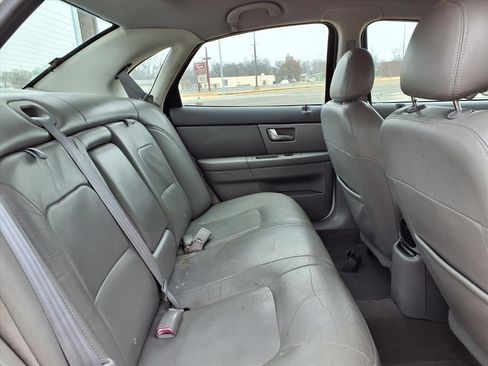 Used 2002 Ford Taurus SES image 15