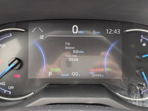 Used 2023 Toyota RAV4 XLE Premium AWD/4WD image 27