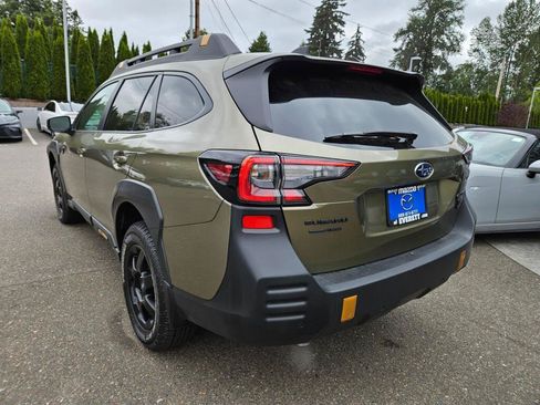 Used 2025 Subaru Outback Wilderness AWD/4WD image 3