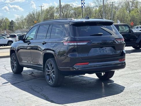 New 2026 Jeep Grand Cherokee L Limited AWD/4WD image 14