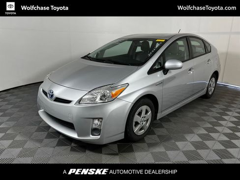 Used 2010 Toyota Prius Five FWD image 1