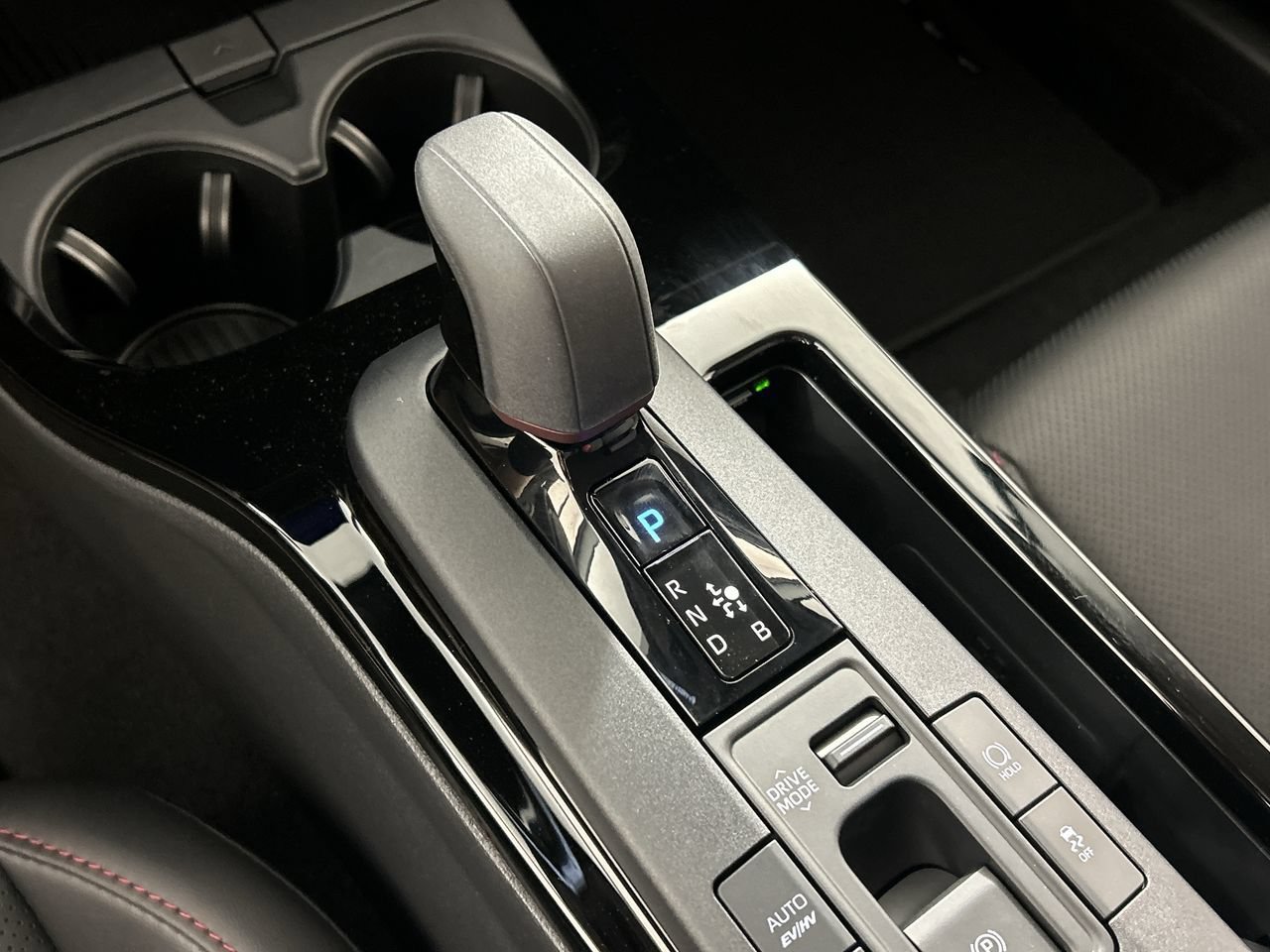New 2027 Toyota Prius Plug-In Hybrid w/ Limited Premium Package FWD image 17