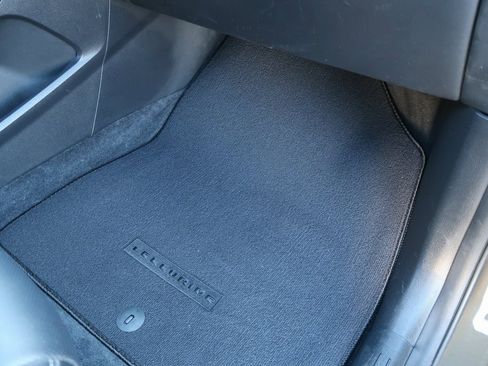 Used 2021 Kia Telluride S image 39