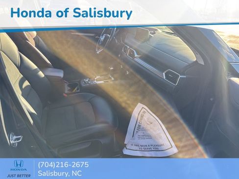 Used 2018 MAZDA CX-5 Touring w/ Preferred Equipment Package image 7