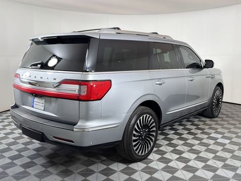 Used 2021 Lincoln Navigator Black Label w/ Cargo Convenience Package image 10