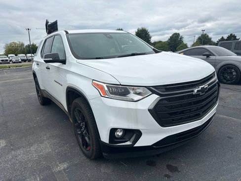 Used 2020 Chevrolet Traverse Premier w/ Redline Edition FWD image 3