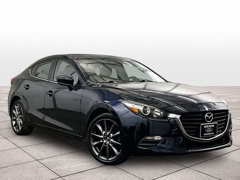 Used 2018 MAZDA MAZDA3 Touring FWD image 2