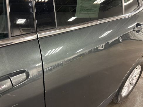 Used 2019 Chevrolet Equinox LT FWD image 43