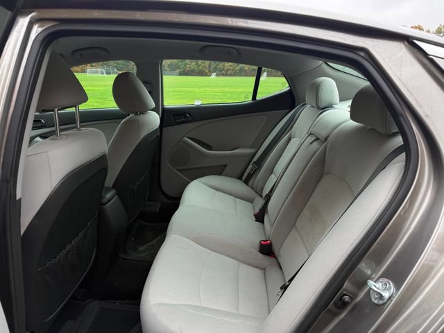 Used 2013 Kia Optima LX FWD image 8