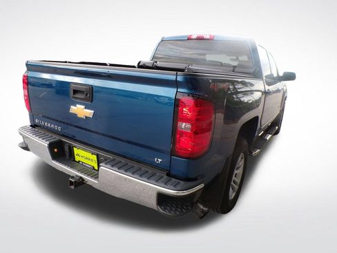 Used 2018 Chevrolet Silverado 1500 LT w/ All Star Edition AWD/4WD image 6