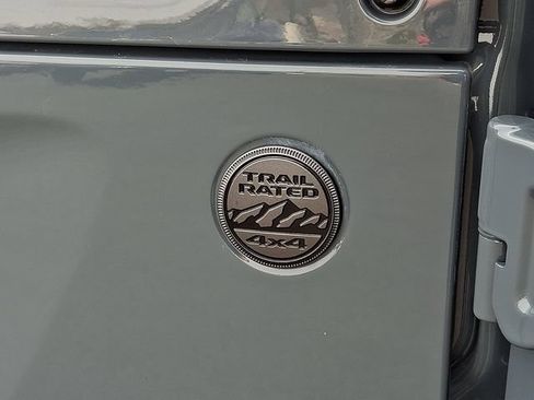 New 2026 Jeep Gladiator Sport AWD/4WD image 23