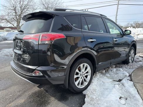 Used 2017 Toyota RAV4 Limited image 5