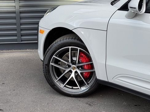 New 2026 Porsche Macan S image 12