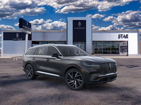 New 2026 Lincoln Aviator Black Label w/ Dynamic Handling Package AWD/4WD image 7