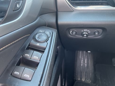 Used 2020 Chevrolet Traverse RS AWD/4WD image 26