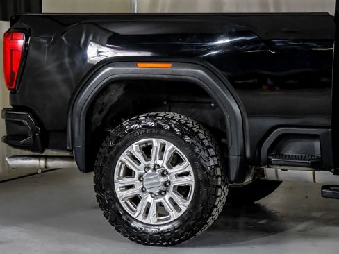 Used 2021 GMC Sierra 2500 Denali w/ Denali Ultimate Package AWD/4WD image 6
