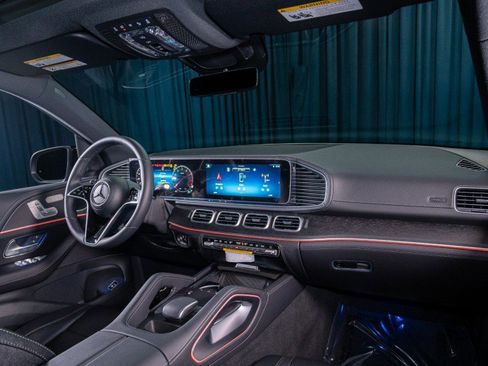 New 2026 Mercedes-Benz GLE 450 4MATIC image 4