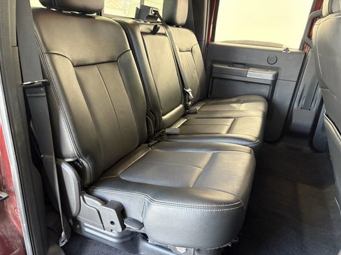 Used 2015 Ford F250 Lariat w/ Lariat Interior Package image 24