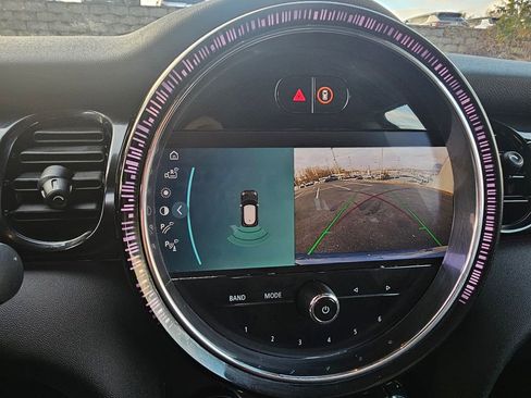 Used 2023 MINI Cooper S image 19